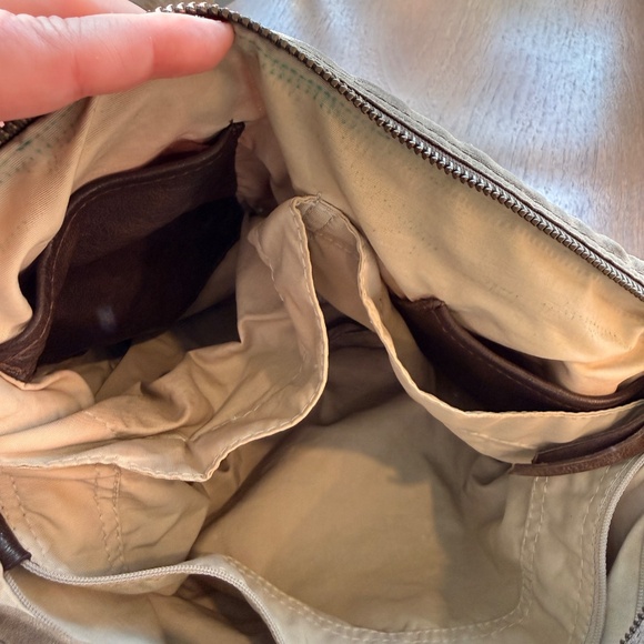 Rough & Tumble City Safari Double Zip Waxed Canvas Bag - Picture 2 of 5